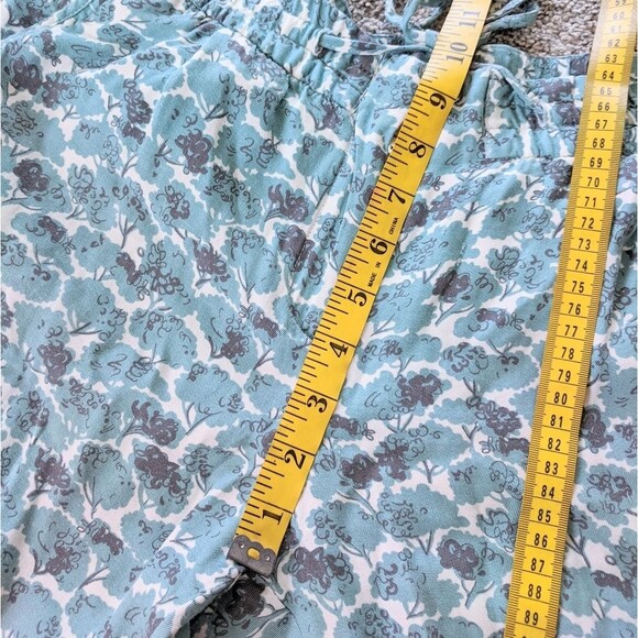 ⭐Silky Boden Straight Leg Tree Pattern Pants 8L ⭐ - Picture 5 of 7